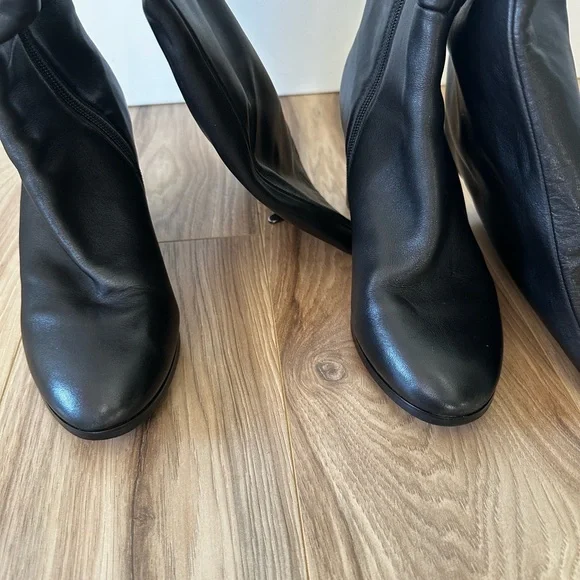 NEW! Leather, Lined, Knee-High Boots - Picture 8 of 8